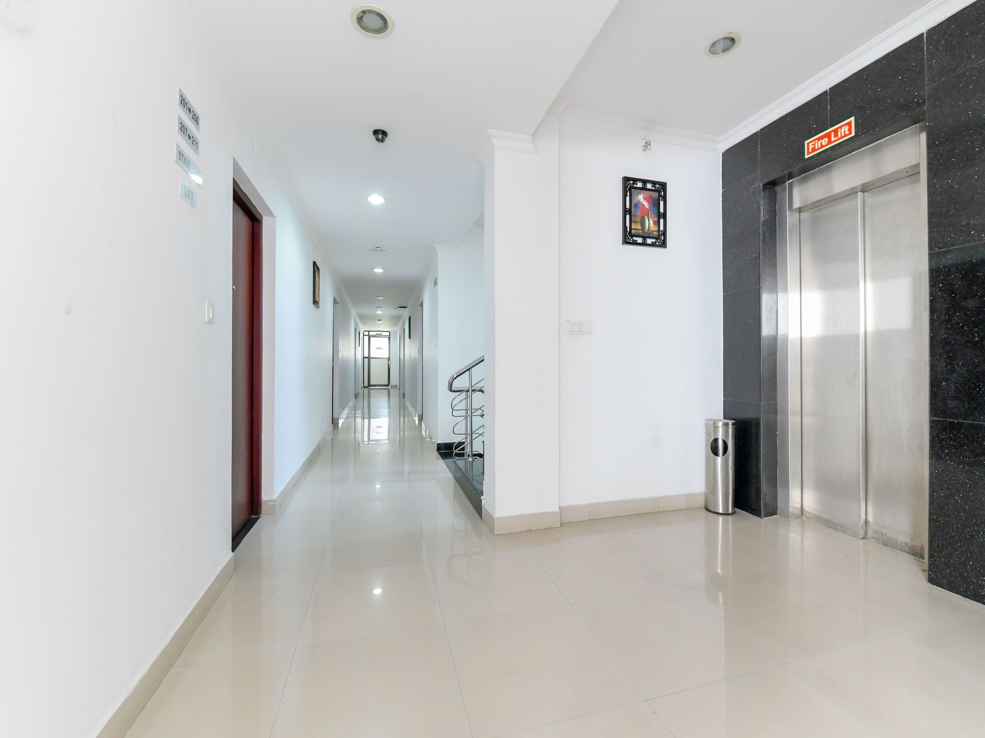 Oyo 7188 Ajantha Regency Hotell Kochi Eksteriør bilde